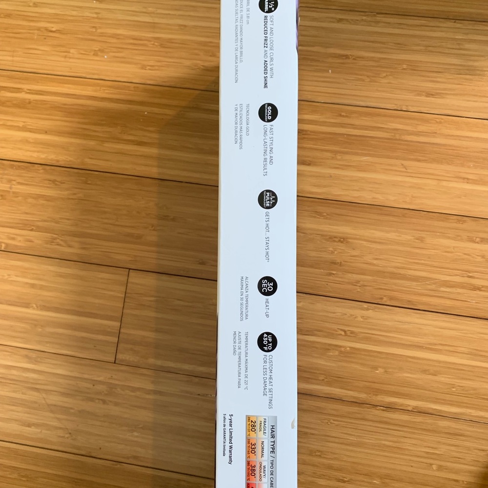 1 1/2 Hot tools gold flipperless wand - Picture 3 of 5